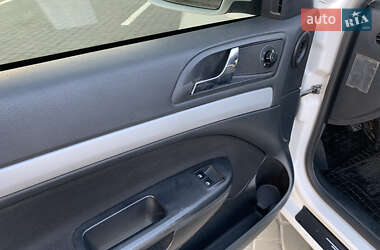 Универсал Skoda Octavia 2012 в 