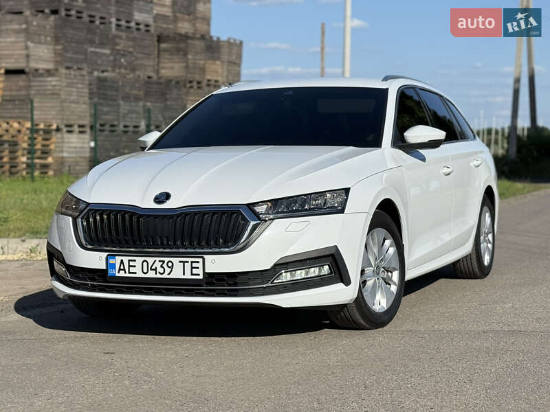 Універсал Skoda Octavia 2021 в 