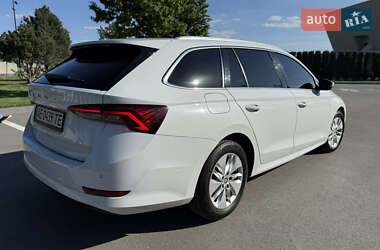 Універсал Skoda Octavia 2021 в 