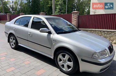 Лифтбек Skoda Octavia 2004 в Вишневце