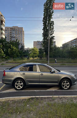 Лифтбек Skoda Octavia 2011 в 