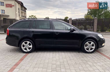 Універсал Skoda Octavia 2012 в 