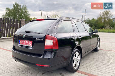Універсал Skoda Octavia 2012 в 