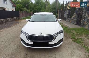 Универсал Skoda Octavia 2021 в Луцке