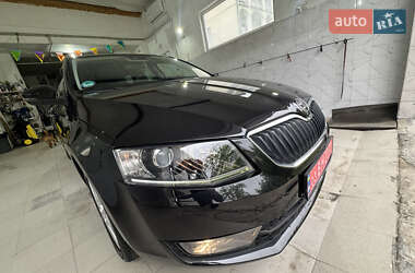 Универсал Skoda Octavia 2015 в 