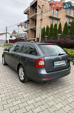 Универсал Skoda Octavia 2012 в 