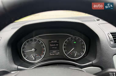 Универсал Skoda Octavia 2012 в 