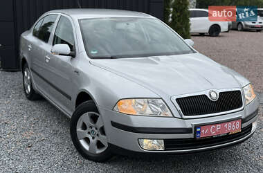 Лифтбек Skoda Octavia 2007 в 