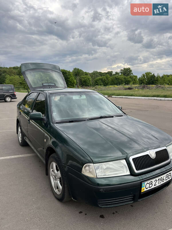 Лифтбек Skoda Octavia 2002 в Прилуках