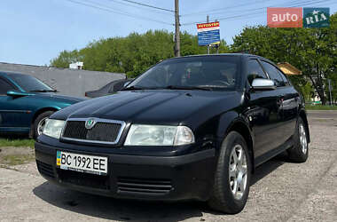 Лифтбек Skoda Octavia 2004 в Шептицькому