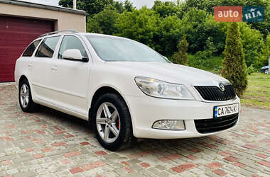 Универсал Skoda Octavia 2011 в 