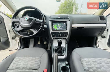 Универсал Skoda Octavia 2011 в 