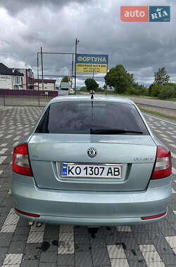 Лифтбек Skoda Octavia 2010 в 