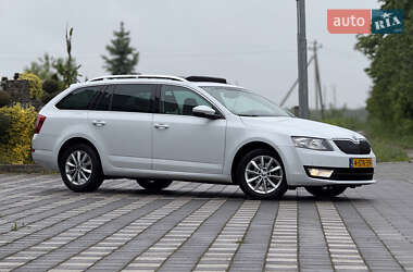 Универсал Skoda Octavia 2016 в Стрые