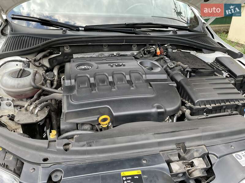 Универсал Skoda Octavia 2015 в Иршаве фото 19 Универсал Skoda Octavia 2015 в Иршаве