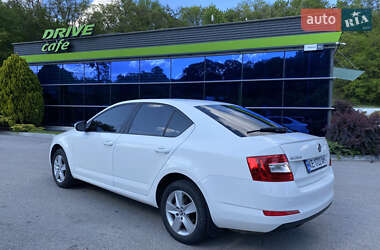 Лифтбек Skoda Octavia 2013 в 
