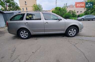 Универсал Skoda Octavia 2011 в 