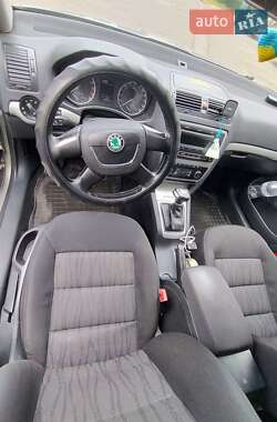 Универсал Skoda Octavia 2011 в 