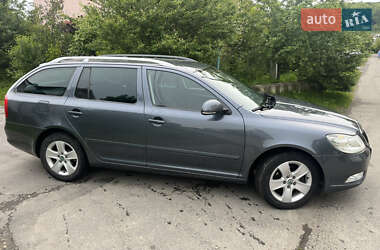 Универсал Skoda Octavia 2011 в 