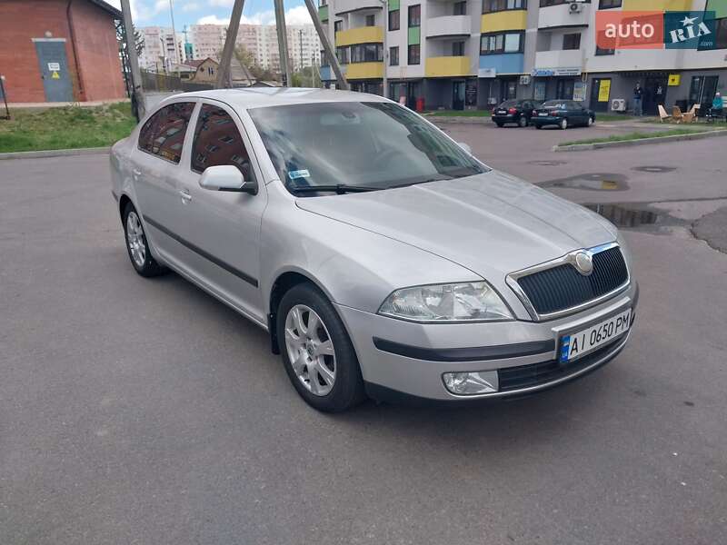 Лифтбек Skoda Octavia 2006 в Борисполе