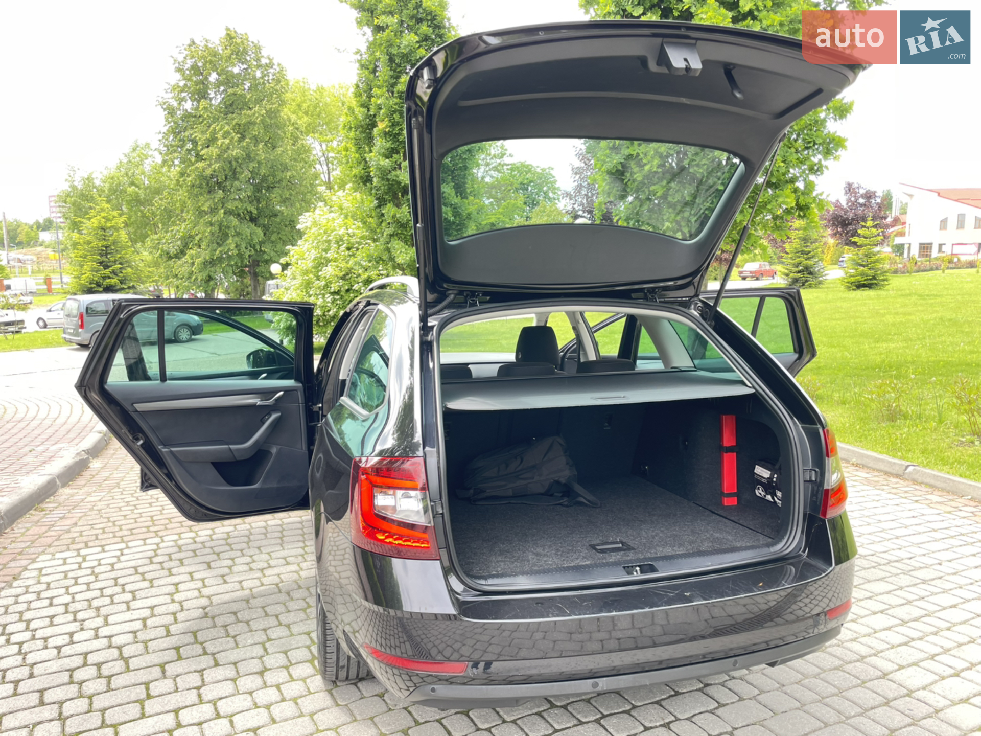 2019 Skoda Octavia - мініатюра 63