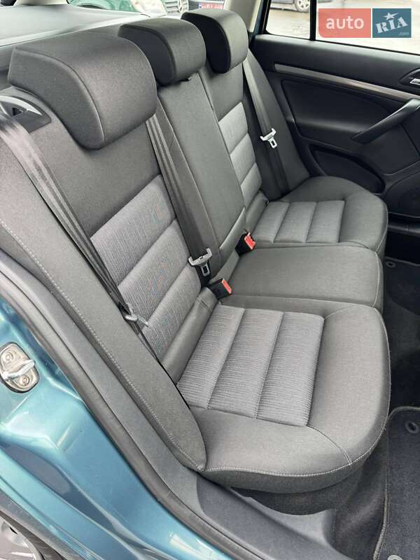 Универсал Skoda Octavia 2006 в Луцке
