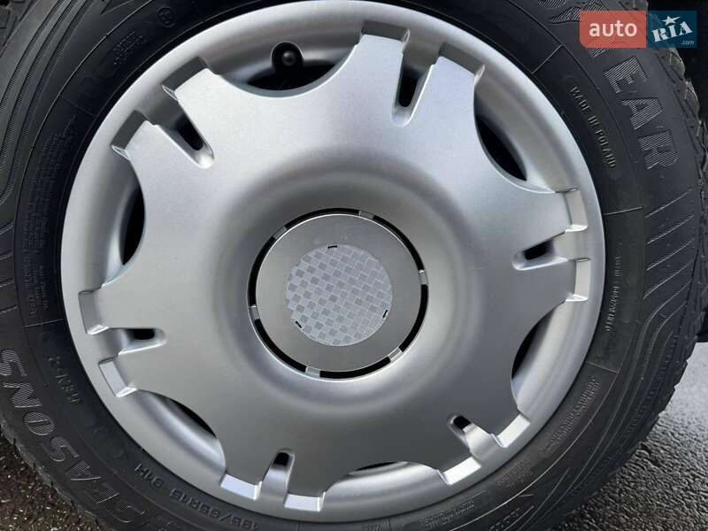 Универсал Skoda Octavia 2006 в Луцке