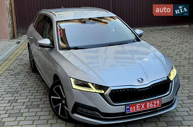 Универсал Skoda Octavia 2021 в Ужгороде