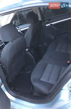 Лифтбек Skoda Octavia 2009 в 