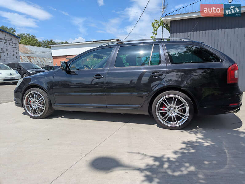 Универсал Skoda Octavia 2010 в Чернигове