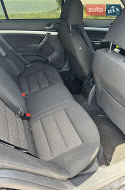 Универсал Skoda Octavia 2010 в 