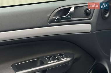 Універсал Skoda Octavia 2013 в 