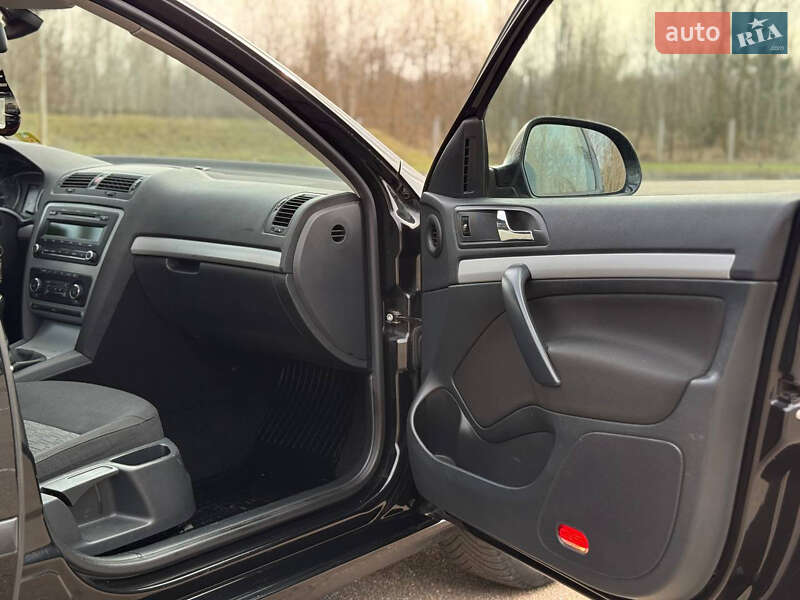 Універсал Skoda Octavia 2013 в Бердичеві