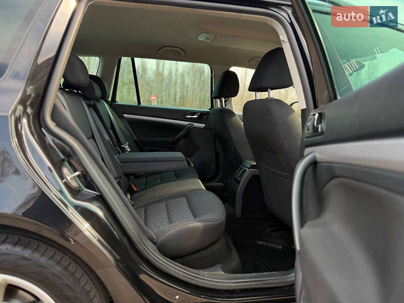 Універсал Skoda Octavia 2013 в Бердичеві