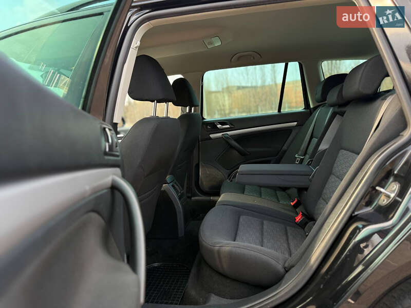 Універсал Skoda Octavia 2013 в Бердичеві