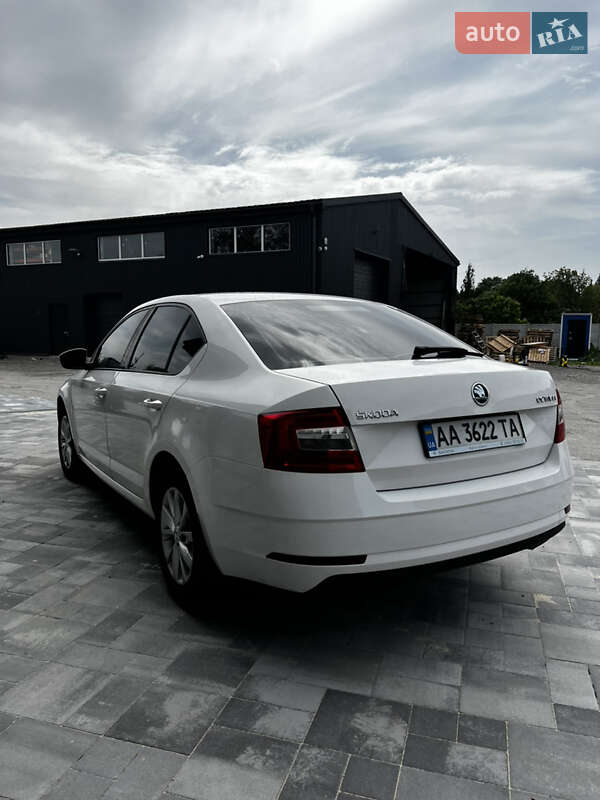 Лифтбек Skoda Octavia 2017 в Нежине