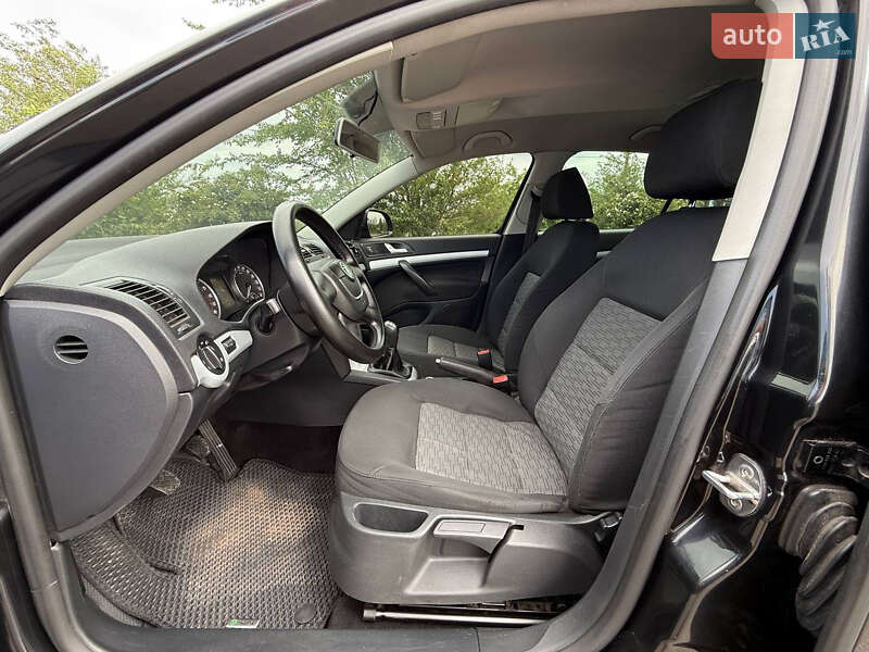 Лифтбек Skoda Octavia 2010 в Кривом Роге