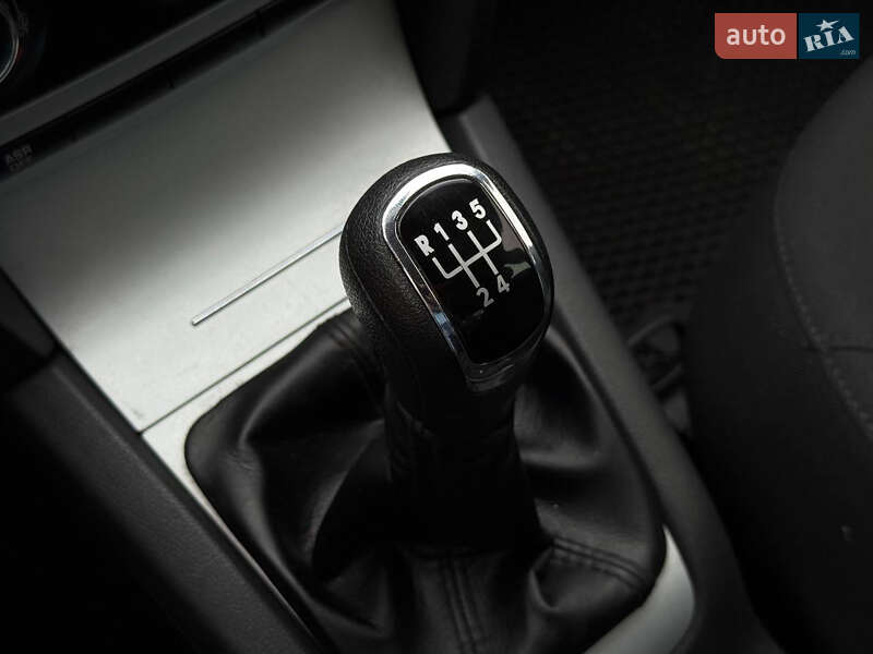 Лифтбек Skoda Octavia 2010 в Кривом Роге