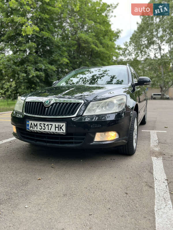 Универсал Skoda Octavia 2012 в 