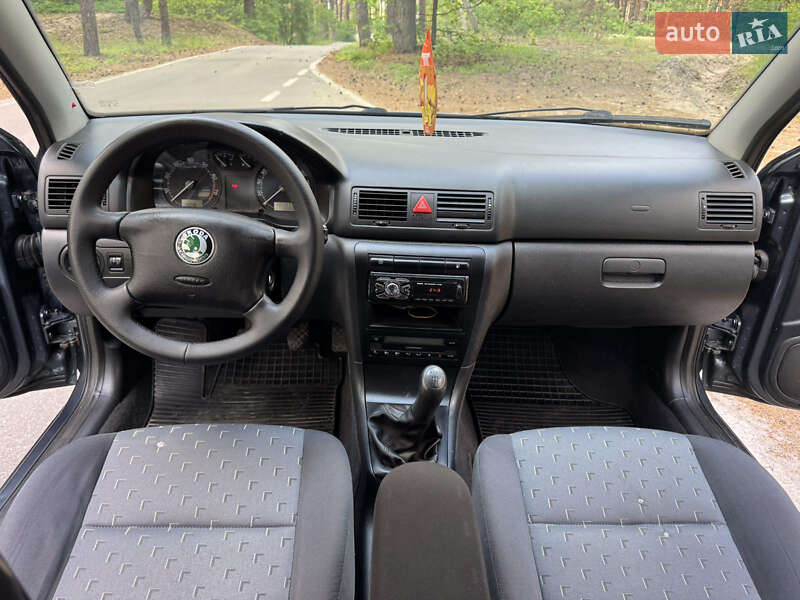 Ліфтбек Skoda Octavia 2005 в Полтаві
