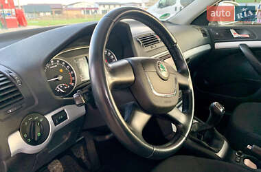 Универсал Skoda Octavia 2011 в 