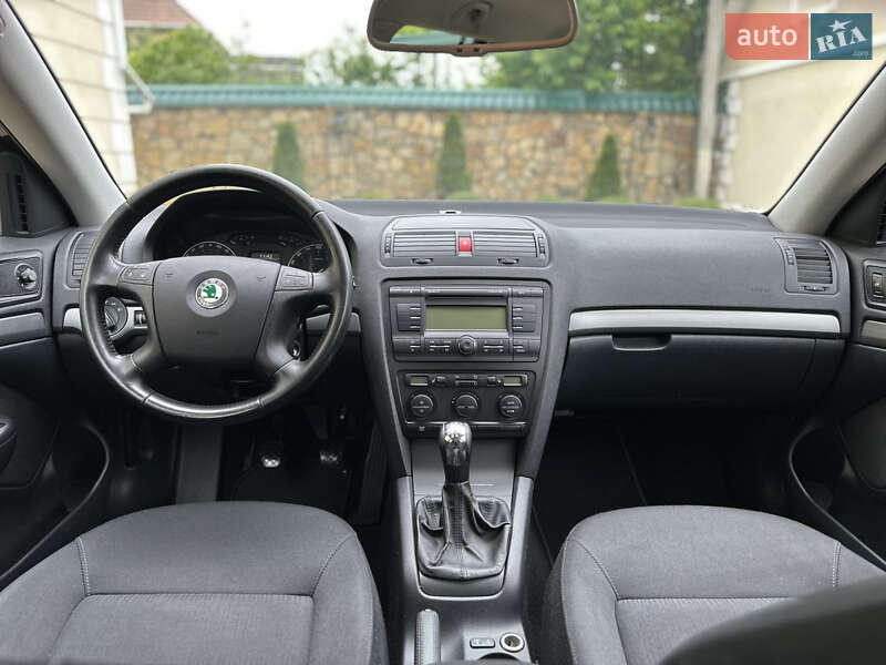 Универсал Skoda Octavia 2009 в Могилев-Подольске