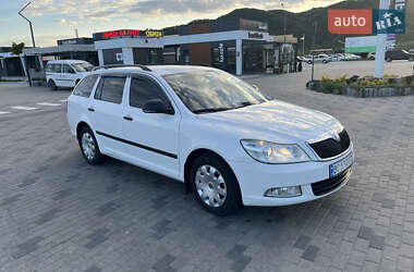Универсал Skoda Octavia 2010 в Хусте
