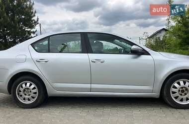 Ліфтбек Skoda Octavia 2013 в Львові