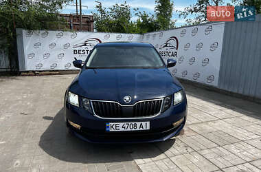 Лифтбек Skoda Octavia 2017 в 