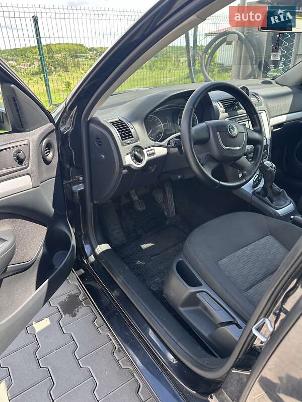 Універсал Skoda Octavia 2012 в Вінниці