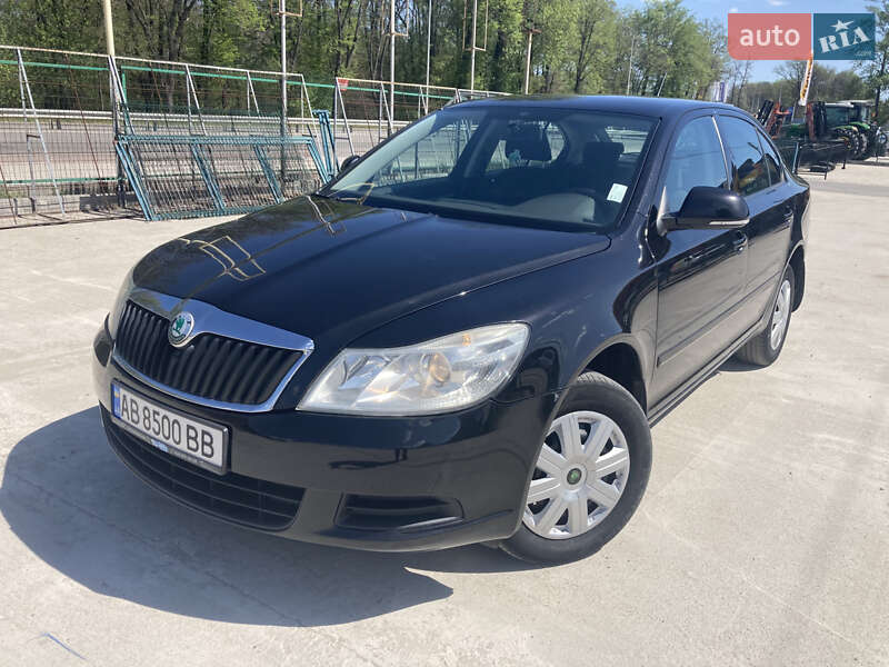 Лифтбек Skoda Octavia 2010 в 
