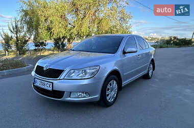 Лифтбек Skoda Octavia 2011 в 