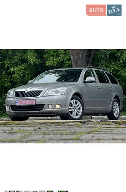 Універсал Skoda Octavia 2012 в 