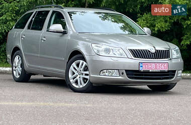 Універсал Skoda Octavia 2012 в 